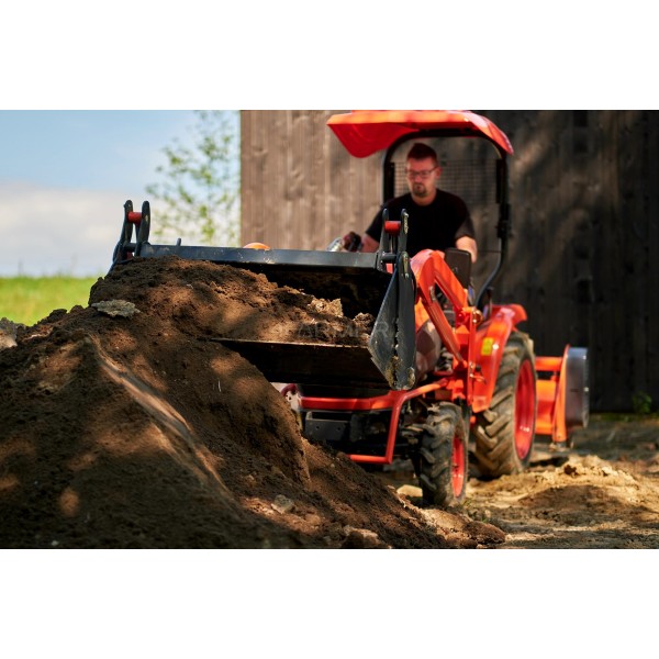 4FARMER B2601 4x4 - 24 HP + čelní nakladač