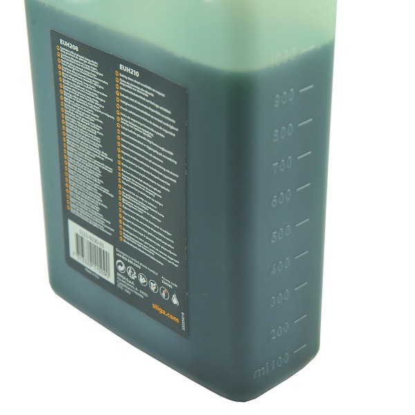 Olej do silników 2-suwowych / Stiga Synthetic 2T / API TC / JASO FD / 1L / 1111-9230-01 | Traktor.com.pl
