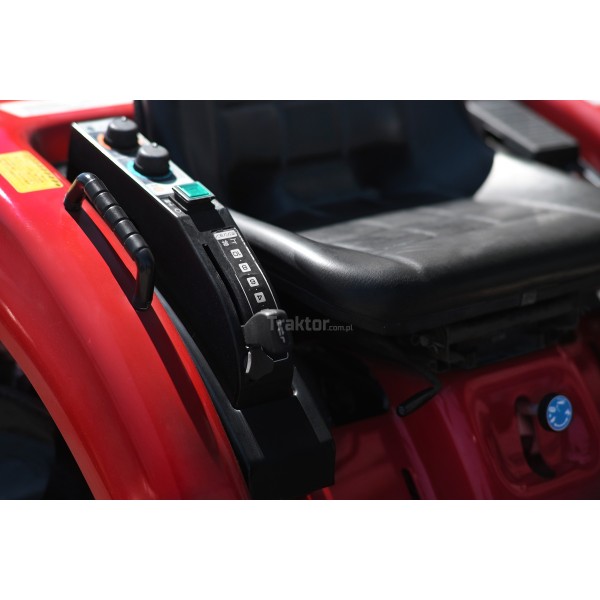 Shibaura P155F 4x4 - 15 PS