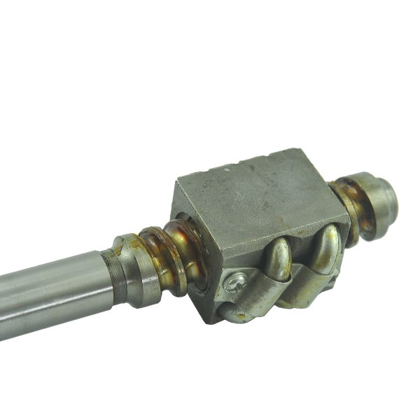 Eje de columna de dirección / 515 mm / Kubota B6001 / B7000 / B7001