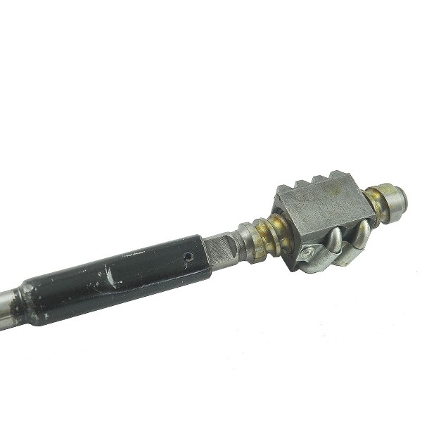 Hriadeľ riadenia / 598 mm / Yanmar YM1601 / YM1610 / YM1800 / YM1802 / YM1810 / YM1820 / YM2000 / YM2000