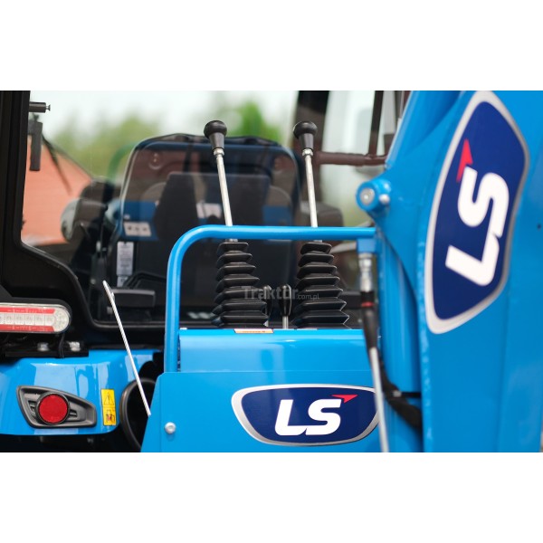 Tractor LS MT1.25 CAB / TUR | reseñas | video | datos | precio