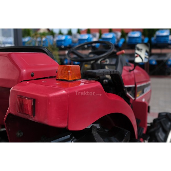 Mitsubishi MT185D 4x4 18 HP
