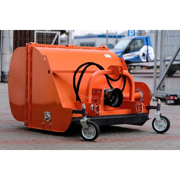 FCN 120 Geograss flail mower with grass catcher