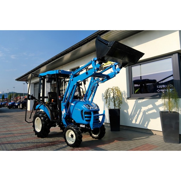 Tractor LS XJ25 MEC con cabina y cargador frontal