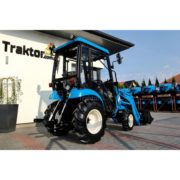 LS Traktor XJ25 MEC s kabinou a čelním nakladačem