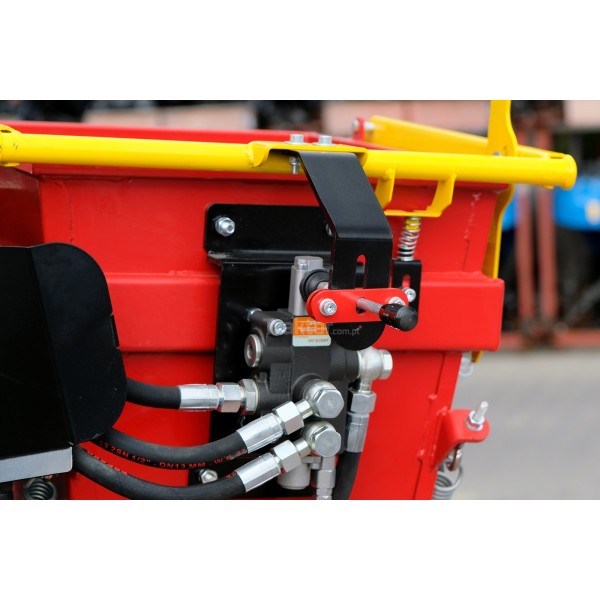 Chipeadora de discos RT-630R (4 cuchillas) Remet CNC