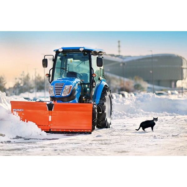LS Traktor MT3.60 MEC s kabínou a šípovým snežným pluhom 200 cm