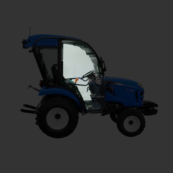 Szyba drzwi kabiny / LS Tractor / LS XJ25 | Traktor.com.pl