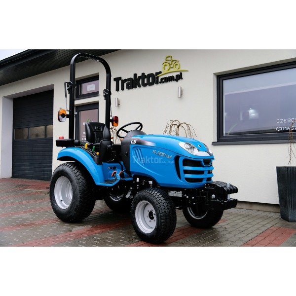Tracteur LS XJ25 HST 4x4 - 24,4 CV avec roues herbe
