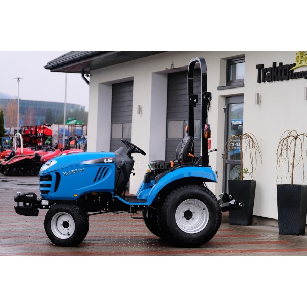 Tractor LS XJ25 HST 4x4 - 24,4 CV con ruedas para césped