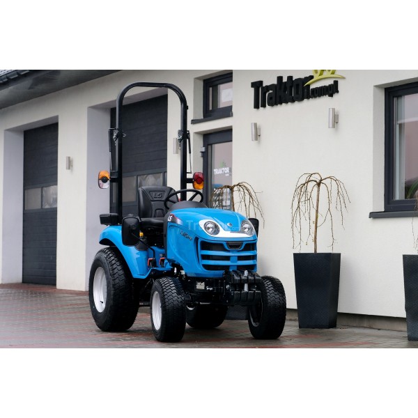 LS Traktor XJ25 HST 4x4 - 24,4 HP s travními koly