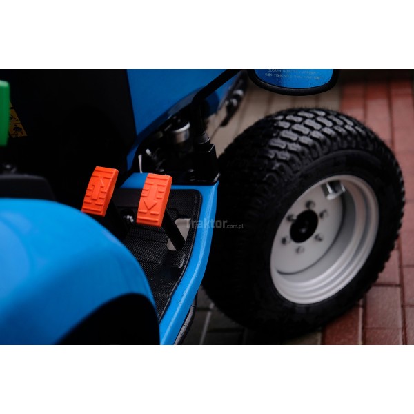Ciągnik LS Tractor XJ25 HST / TURF | opinie | video | dane | cena