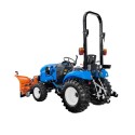 Traktor LS XJ25 HST 4x4 - 24,4 HP s priemyselnými kolesami a šípovým snežným pluhom