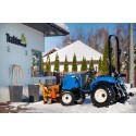 LS Traktor XJ25 HST 4x4 - 24,4 HP s průmyslovými koly a šípovým sněžným pluhem