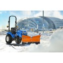 LS Traktor XJ25 HST 4x4 - 24,4 HP s průmyslovými koly a šípovým sněžným pluhem