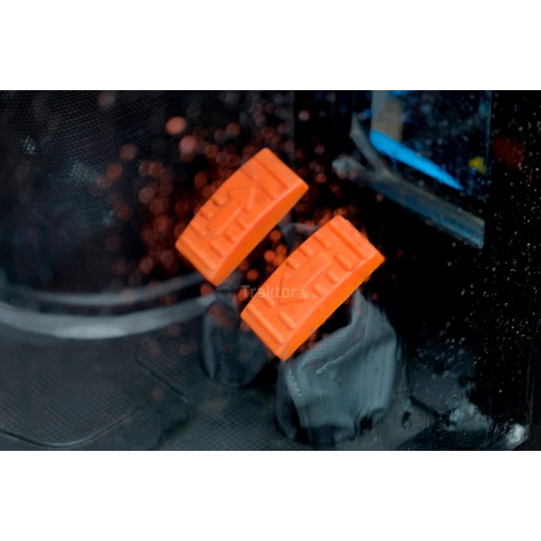 Traktor LS MT1.25 CAB / IND | recenze | video | data | cena