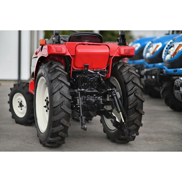 Mitsubishi MT190D 4x4 - 19KM