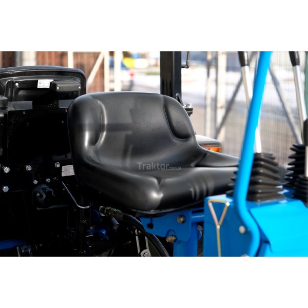 LS Traktor MT3.40 HST s čelným nakladačom a bagrom