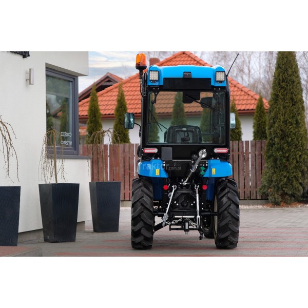 LS Traktor XJ25 MEC mit Kabine