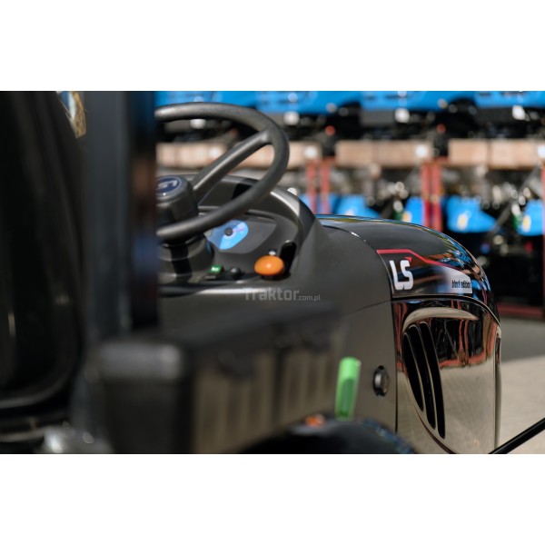 LS-Traktor XJ25 HST 4x4 - 24,4 PS mit Grasrädern