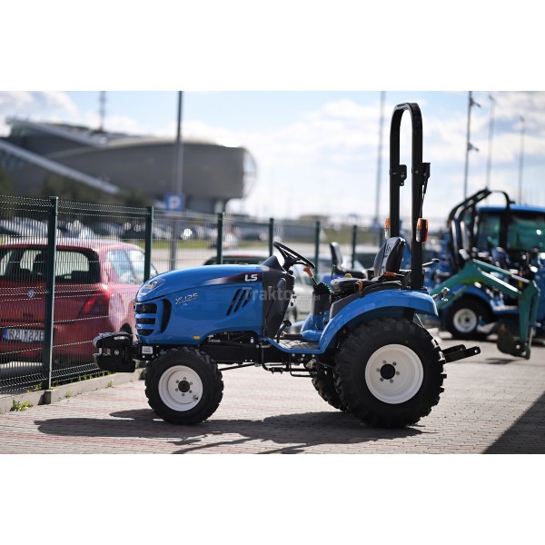 LS Tractor XJ25 MEC with industrial tires