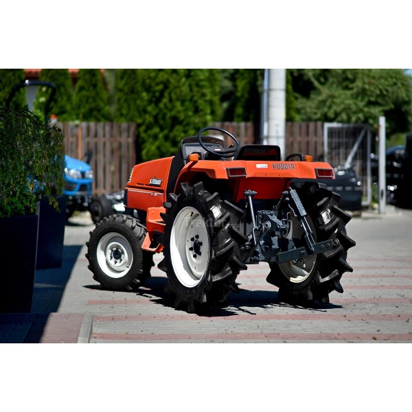 Kubota Saturn X20 4x4 - 20 KM