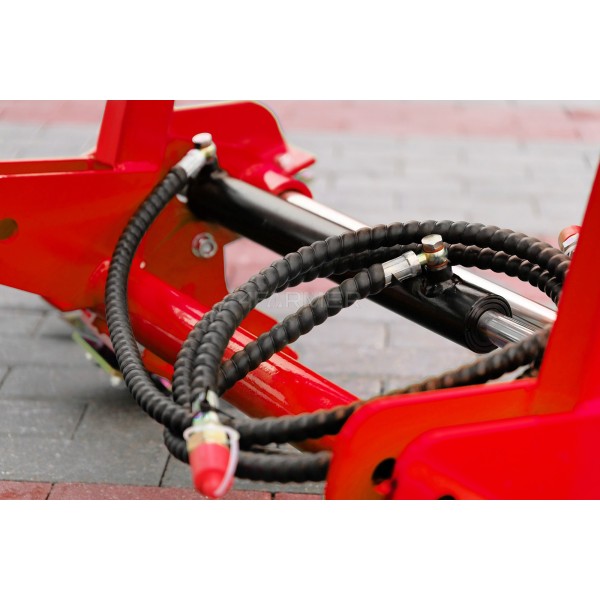 Przesuw hydrauliczny do kosiarki bijakowej EFGC-K 4FARMER | Traktor.com.pl