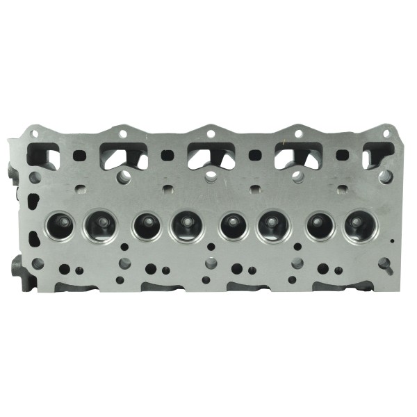 Cylinder head / Isuzu 4LE2
