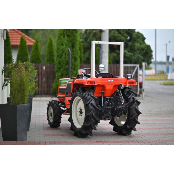 Hinomoto N239D 4x4 - 25KM