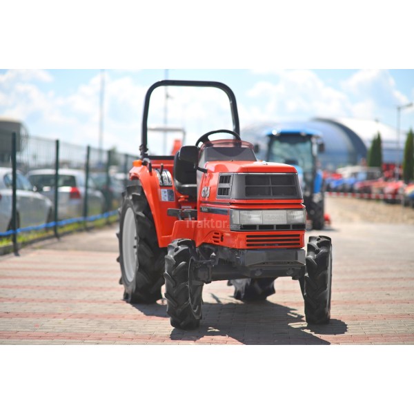 Ciągnik Kubota GT3 | opinie | video | dane | cena