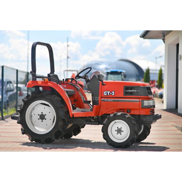 Ciągnik Kubota GT3 | opinie | video | dane | cena