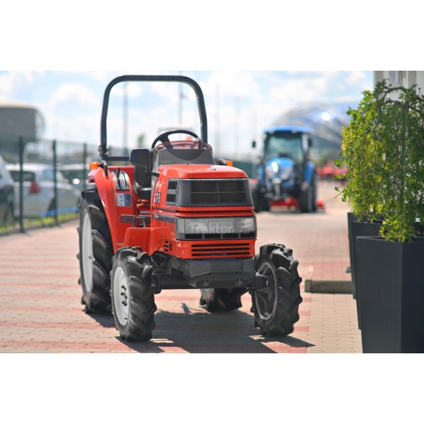 Ciągnik Kubota GT3 | opinie | video | dane | cena