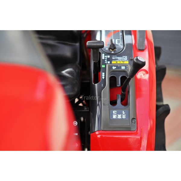Mitsubishi MT201D 4x4 - 20KM | Traktor.com.pl