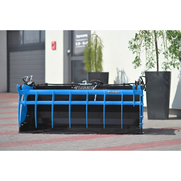 Cuchara de cocodrilo 150 cm 4FARMER para cargador frontal LS Tractor