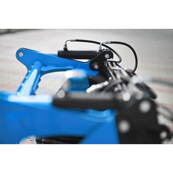 Godet crocodile 150 cm 4FARMER pour chargeurs frontaux LS Tractor