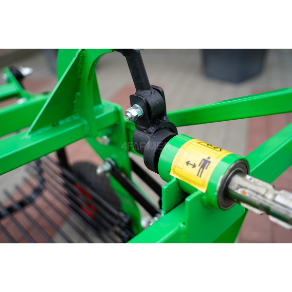 Kopaczka do ziemniaków wibracyjna, jednorzędowa K1 4FARMER