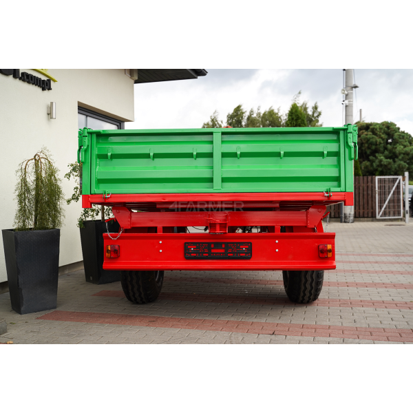 Jednonápravový zemědělský přívěs 3,5T s kiperem P-3530 4FARMER