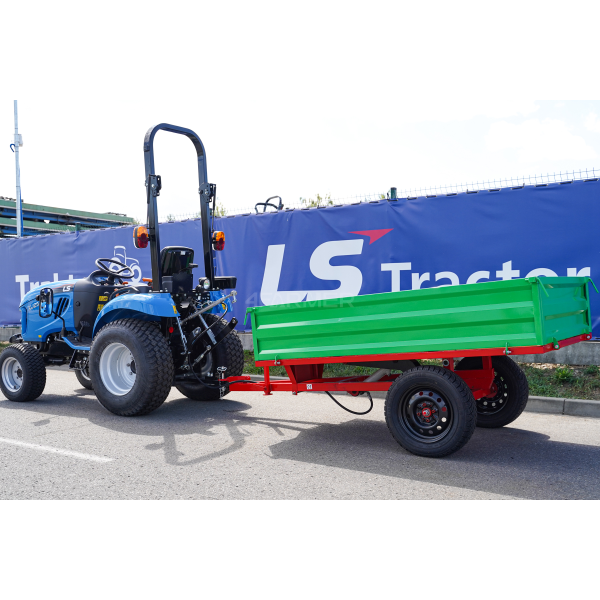 Jednonápravový poľnohospodársky príves 1T s kiperom P-2000/1 4FARMER