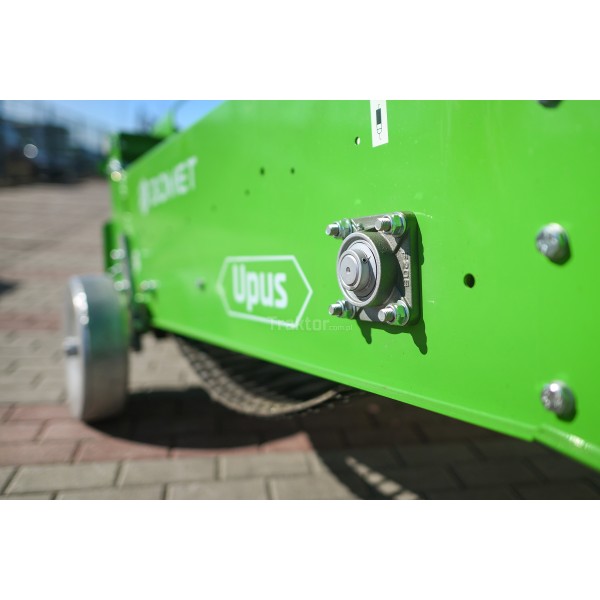 Kopaczka przenośnikowa Upus Z656 Bomet | Traktor.com.pl