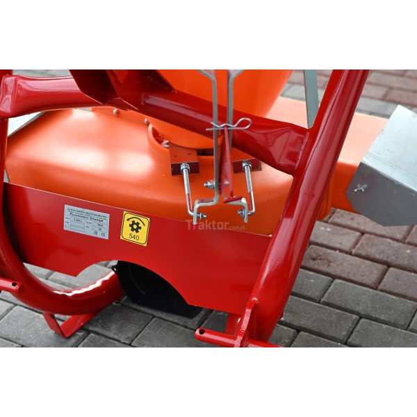 Épandeur de vergers avec accessoire S200 Strumyk | prix | disponibilité