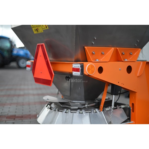 Sand/salt spreader/gritter N065 POM Augustów | price | data |