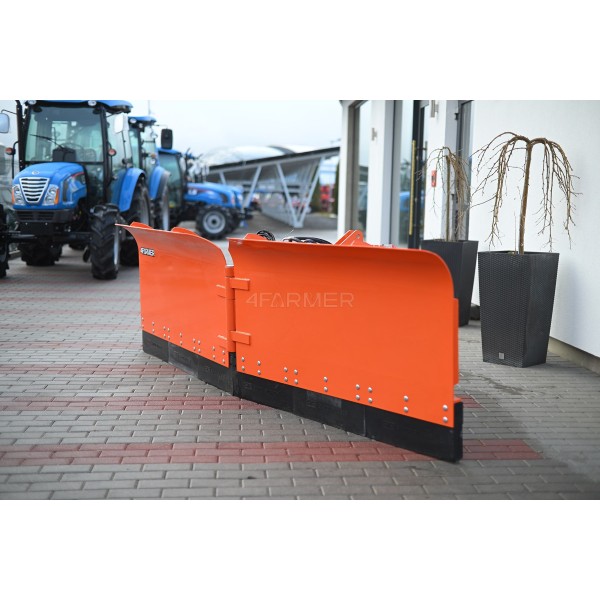 Pług do śniegu strzałkowy 300 cm , hydrauliczny mocowanie (TUZ, TUR)