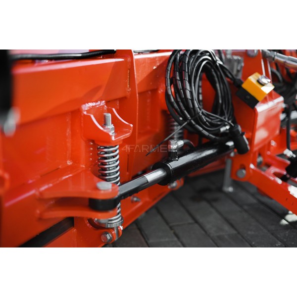 Šípový snežný pluh SPV-300+ / 300 cm, hydraulický (TUZ) 4FARMER