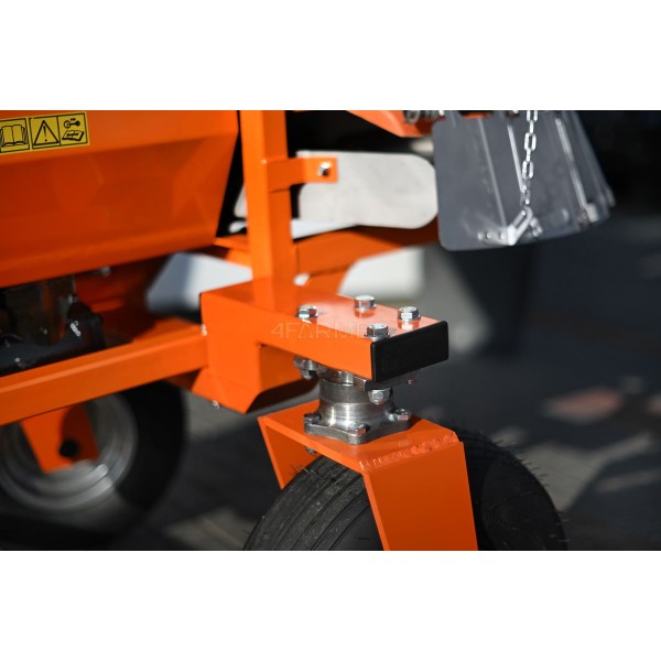 Fertilizer spreader with wheels 4FARMER | reviews | video | data | price