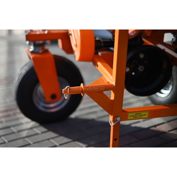 Abonadora con ruedas 4FARMER | opiniones | vídeo | datos | precio