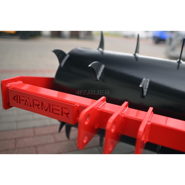Toothed roller, aerator WZ3 180 cm 4FARMER