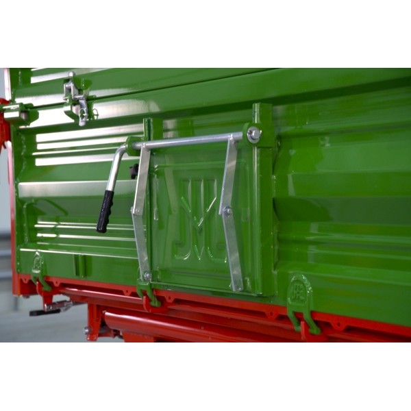 Remolque agrícola de dos ejes 6T con volquete T653/2 Pronar (23')