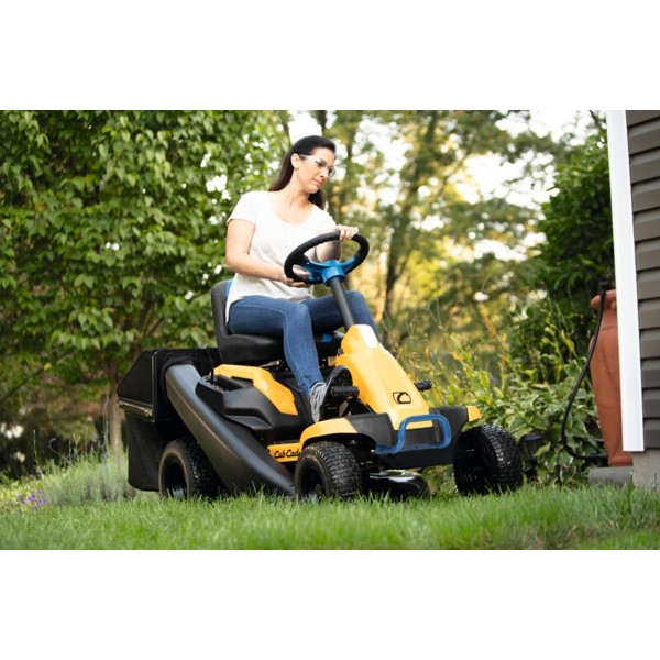 Cub Cadet LR2 ES76