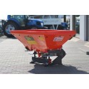 Rozsiewacz nawozu dwutalerzowy z hydrauliką i plandeką 600L Demarol | Traktor.com.pl